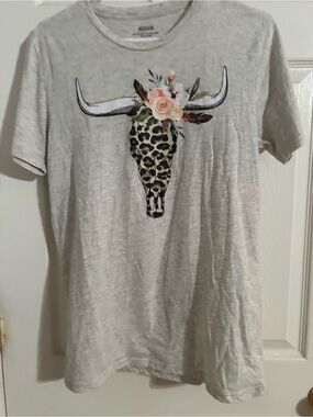 Neutral Floral Leopard Skull Graphic Tee - Women's Short Sleeve